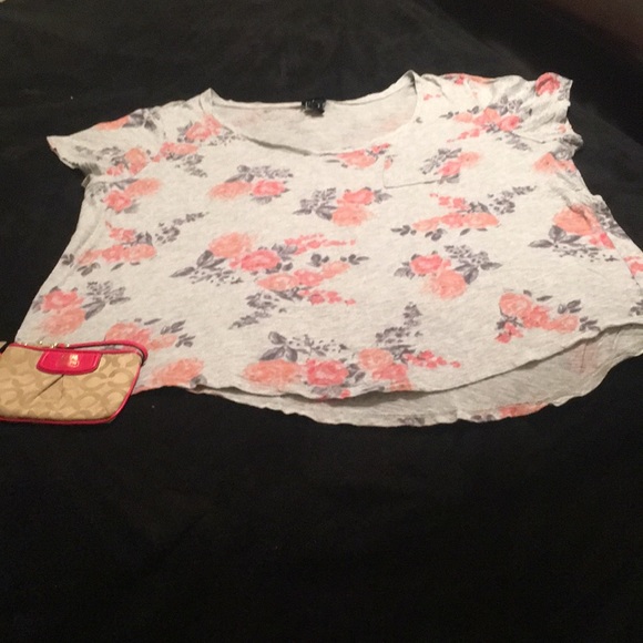 torrid Tops - Women’s plus size Torrid size “3” s/s Pocket Tee